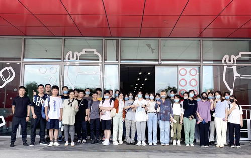 文化交流與藝術(shù)創(chuàng)新 浙江工商大學(xué)藝術(shù)設(shè)計學(xué)院活動策劃方案